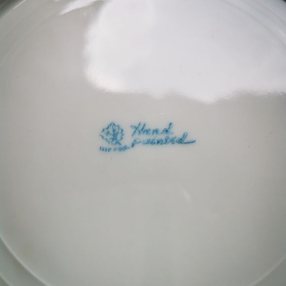 Hand-painted Nippon Black and White and Gold Ceramic Dish - Picture 8 of 13